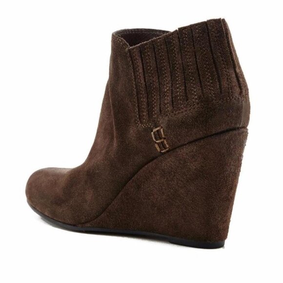 Dolce Vita Gwynn Suede Wedge Booties  10 - Picture 3 of 13